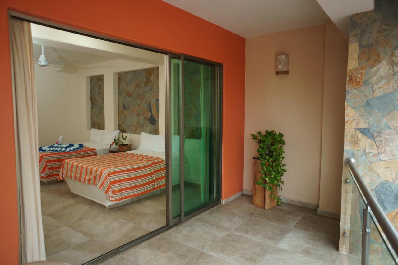 Auroza Resort Rincon de Guayabitos Esterno foto