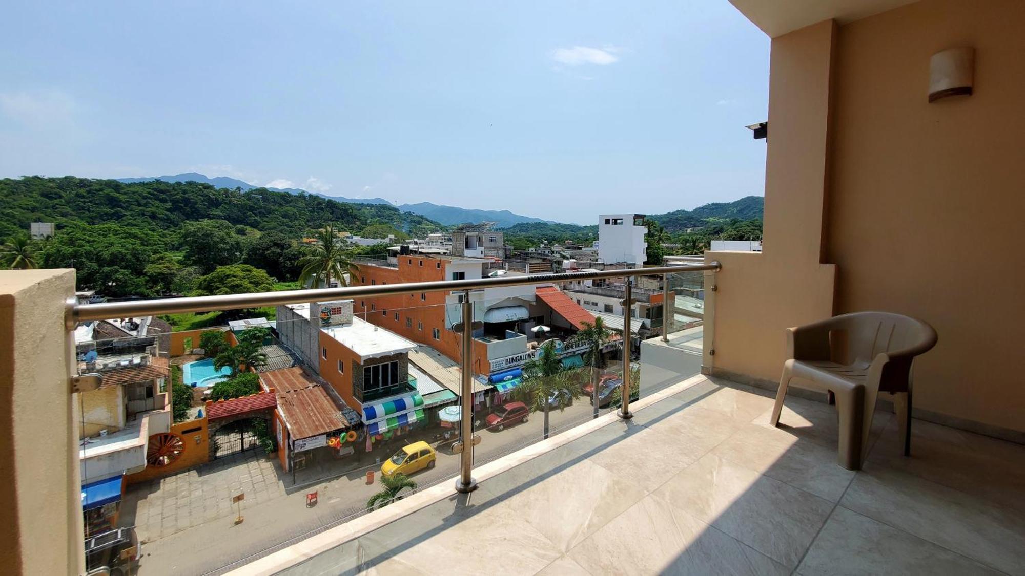 Auroza Resort Rincon de Guayabitos Esterno foto