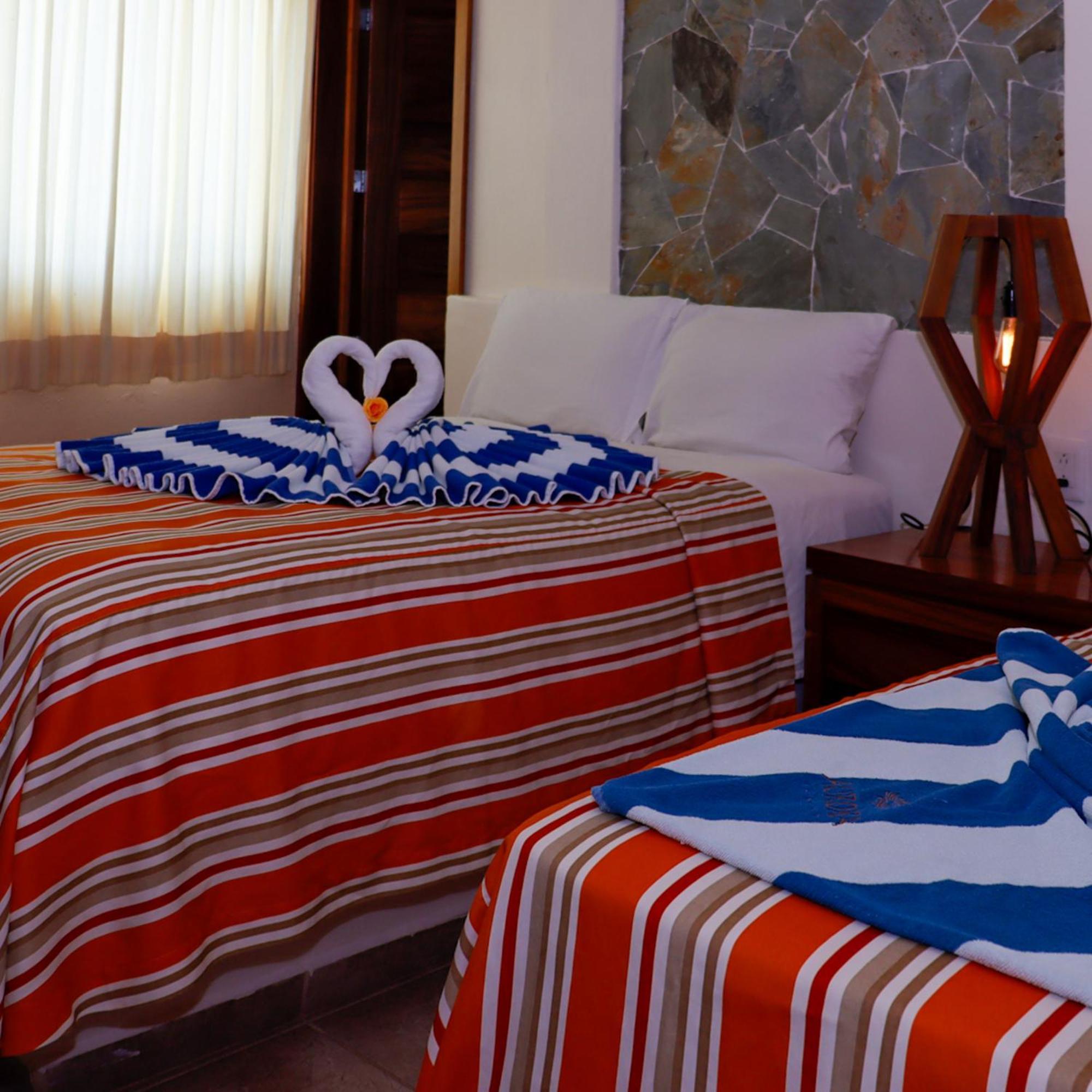 Auroza Resort Rincon de Guayabitos Esterno foto